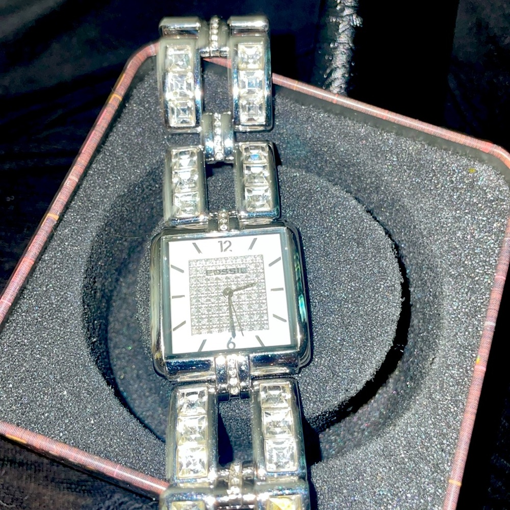 Fossil crystal “bling” watch- gorgeous like new!